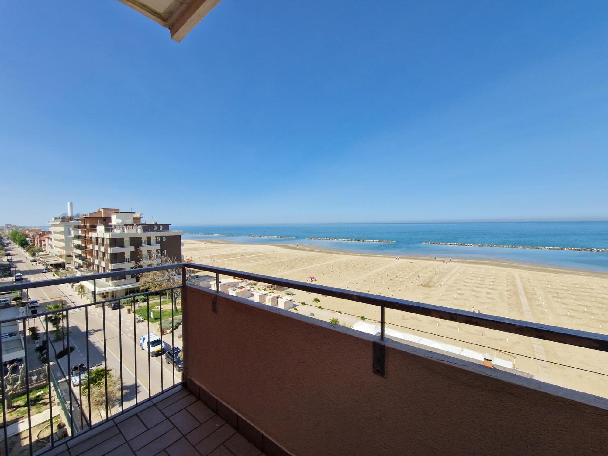 Hotel Salsedine " 5 Mt From The Beach ! " Rimini Dış mekan fotoğraf